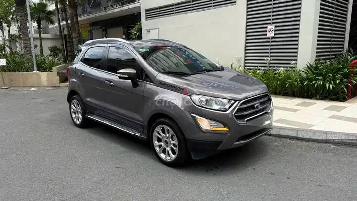 Ford Ecosport Titanium 2018 Серый 30.400 км