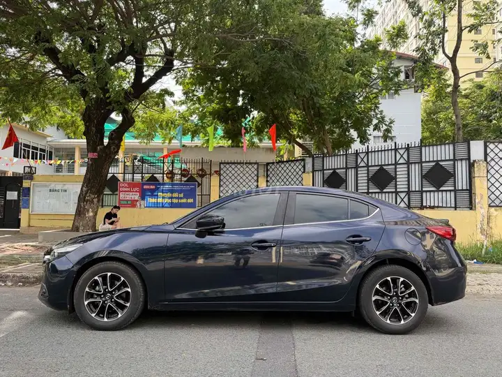 Mazda 3 1.5AT 2018, от собственника, ТО у дилера