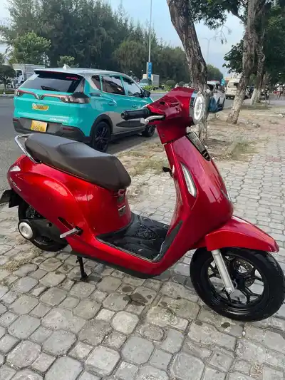 Электроскутер Vinfast Evo 200 2025 Красный