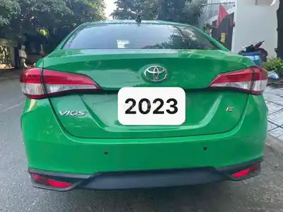 Toyota Vios E 2023, синий этаж, номер 108 000 км