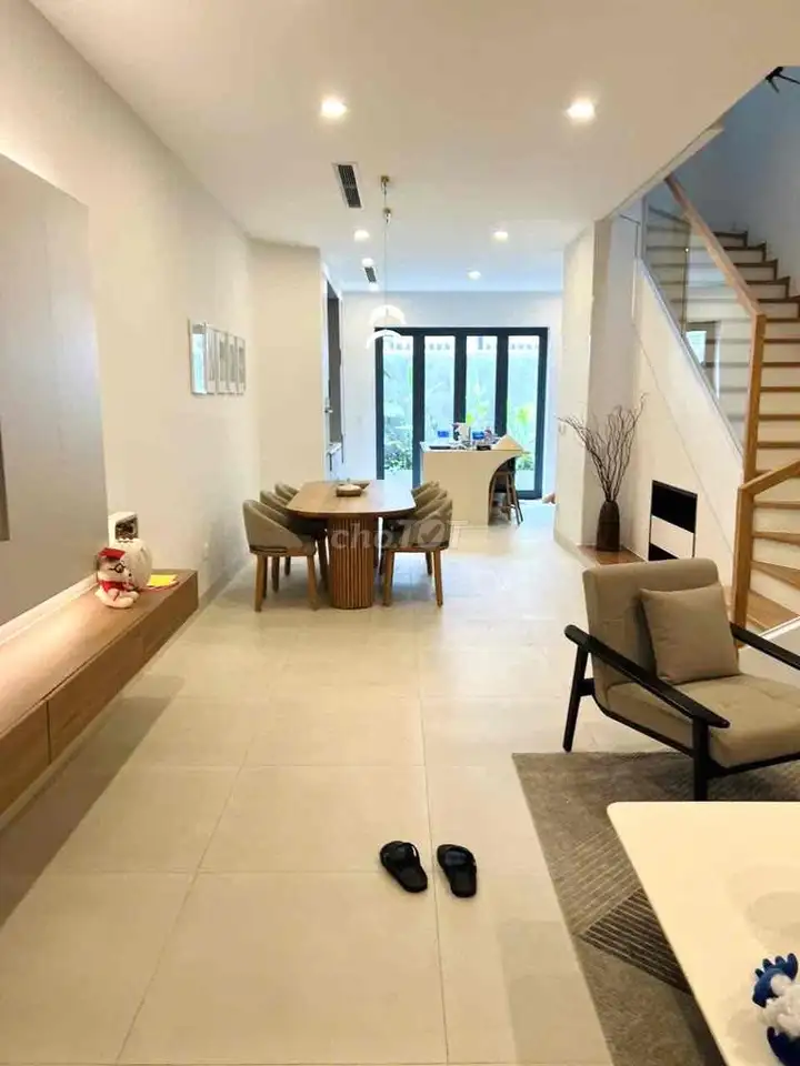 Аренда виллы в Mỹ Gia, 100 м², 3 спальни, полная меблировка