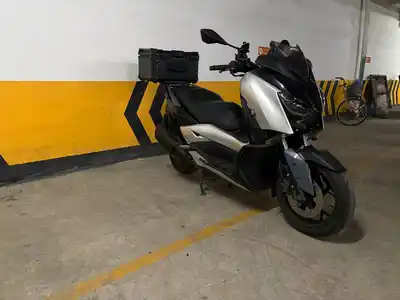 Yamaha XMAX 300 ABS