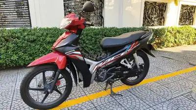 Honda Wave Blade нового поколения, литые диски, дисковый тормоз
