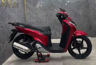 Honda SH Italy 2006 150i тюнинг под рестайлинг 2012