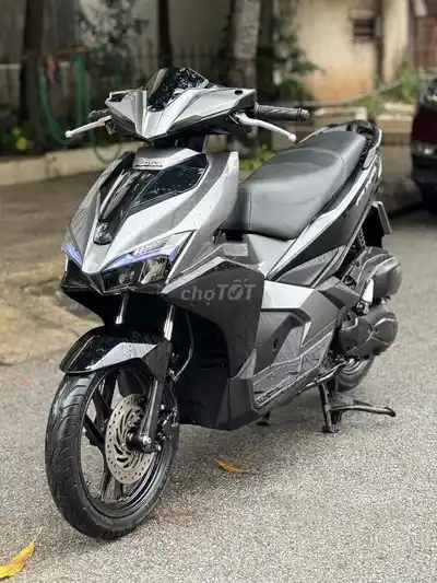 Honda Airblade 125i 2017 черный оригинал в отличном состоянии✅✅✅✅