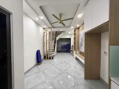 Дом 35 кв.м, 5 этажей, переулок 2 Quang Trung, Ha Dong