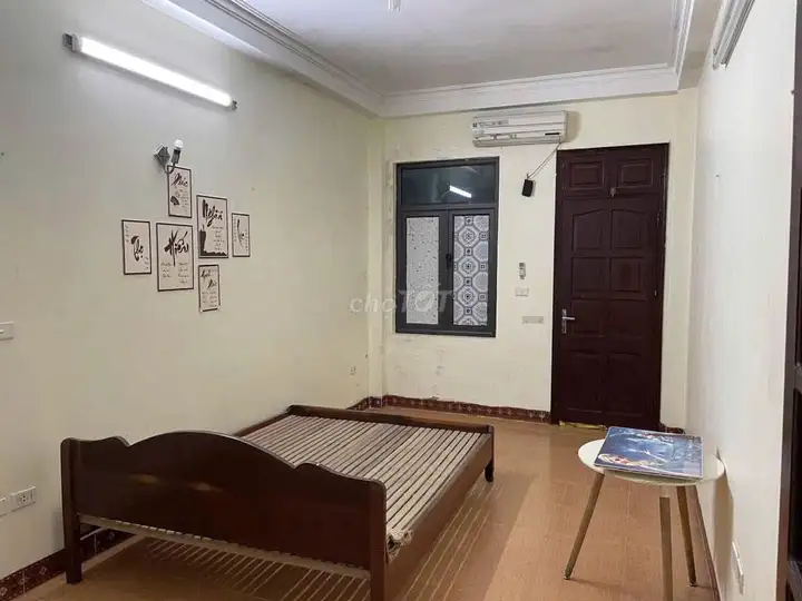 Сдается дом целиком, переулок 175 Динь Конг, Хоангмай
