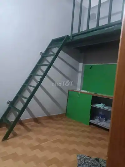 Сдается комната с антресолью и удобствами в районе Фыоклы