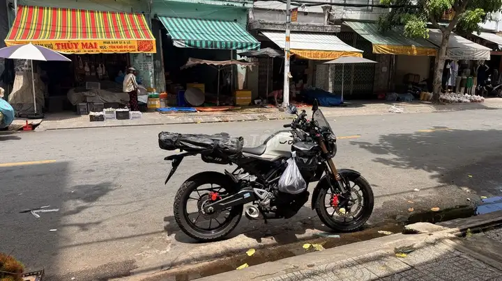 Honda CB150R Тайланд Белый Красный Черный