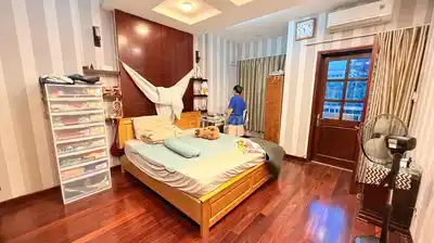 Таунхаус в аренду в районе Ан Фу Ан Кхань, 5BR, цена всего 32т.р.