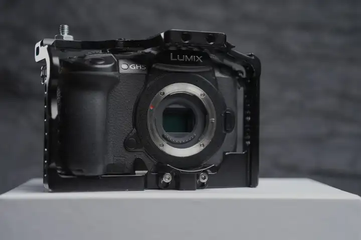 Panasonic Lumix GH5