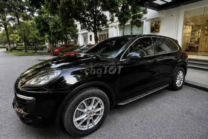 Porsche Cayenne 2015 Черный 20000 км
