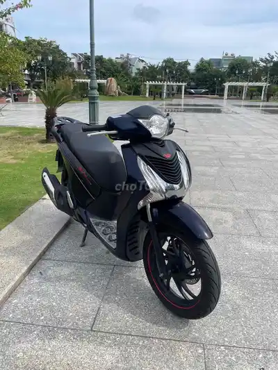 Honda SH150i 2016 Черный Скутер