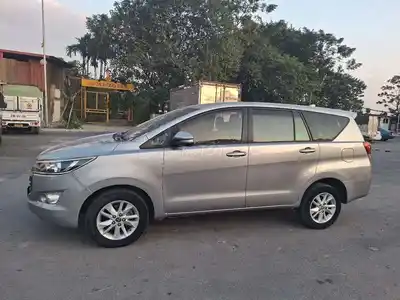 Innova E 2018