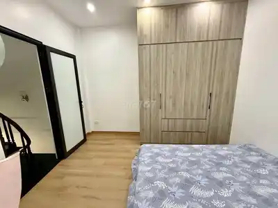 Дом на уличной стороне переулка 619 Ву Тонг Фан, под бизнес