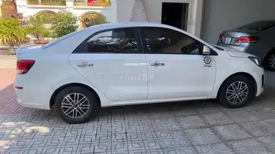 Kia Soluto AT Deluxe 2024 Белый 29.900 км