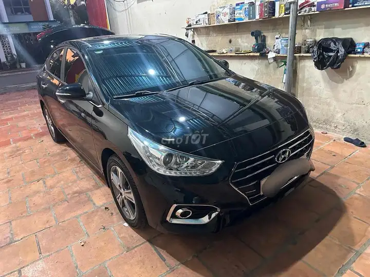 Hyundai Accent 1.4ATH 2019 Автомат Черный 30 тыс. км