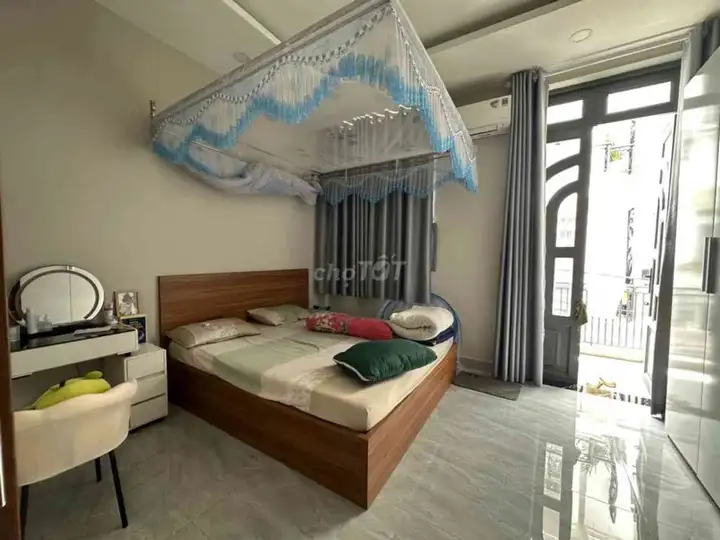 Красивый дом в Хыеп Бинь, въезд для авто, 50 м²