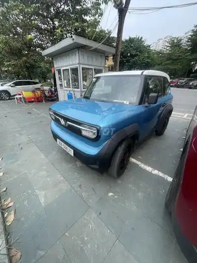 VinFast VF3-plus 2025 женский электромобиль зеленый