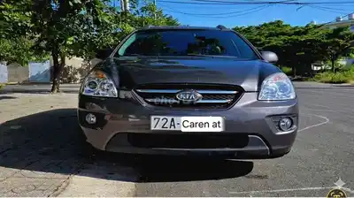 Kia Carens 2.0 AT, 7 мест, автомат, серый