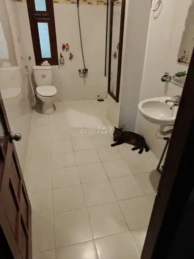 Комната с балконом на улице Нгуен Конг Чы
