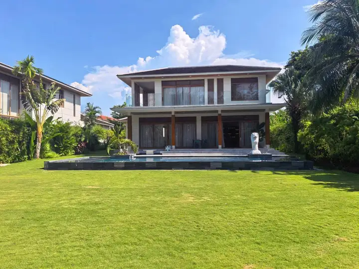 Villa 2 floors: 3 Bedroom 4WC 750m2