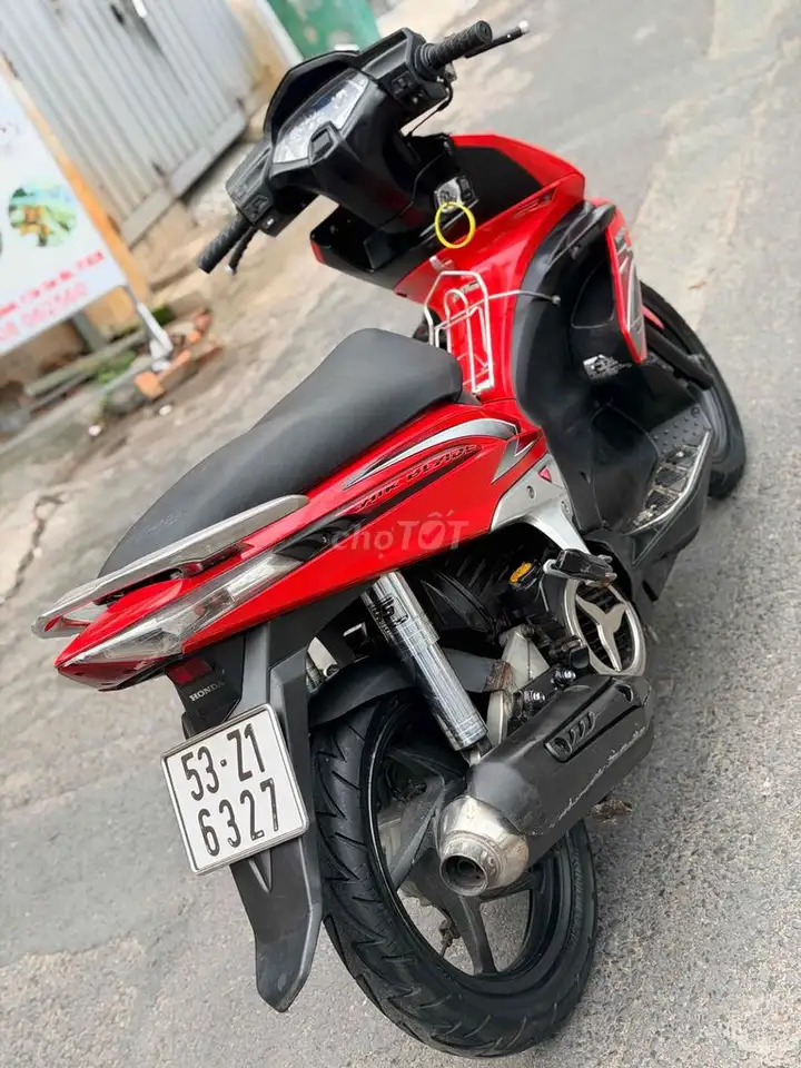 Honda Airblade красно-черный, Вьетнам под Таиланд