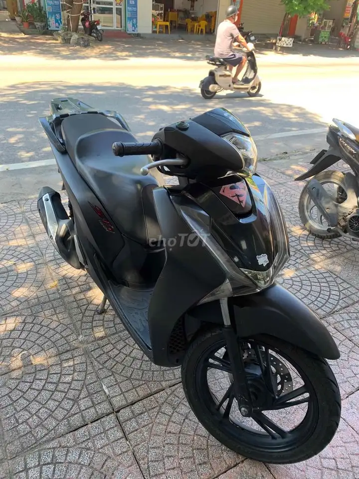 Honda SH 125 ABS 2017 черный матовый 60000 км