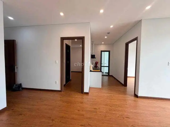 Аренда квартиры в MIA PLAZA, 2 спальни, абсолютно новая