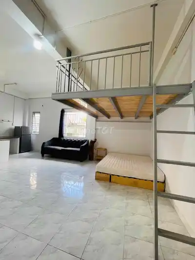 Собственник сдает комнату 35 м² с мебелью