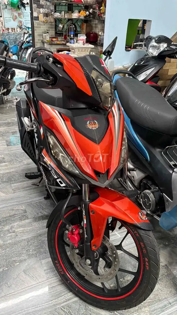 Honda Winner V1 2018 с номерами Хошимина, отличное состояние, мощный мотор