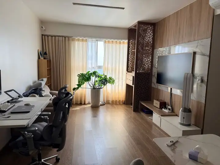 Угловая квартира Citi Home, 3 спальни, 2 санузла, 85 кв.м