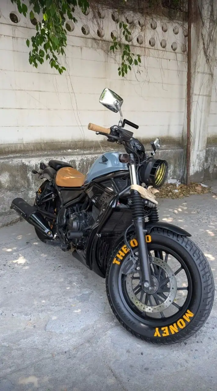 Honda CMX300 Rebel