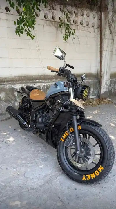 Honda CMX300 Rebel