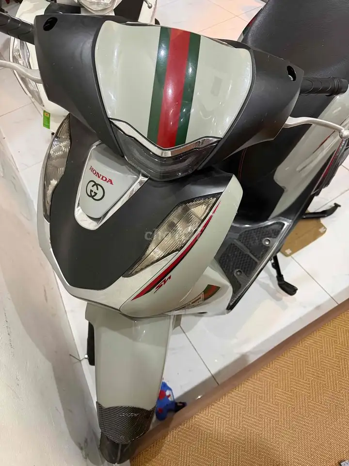 Honda SH160i ABS с минимальным пробегом