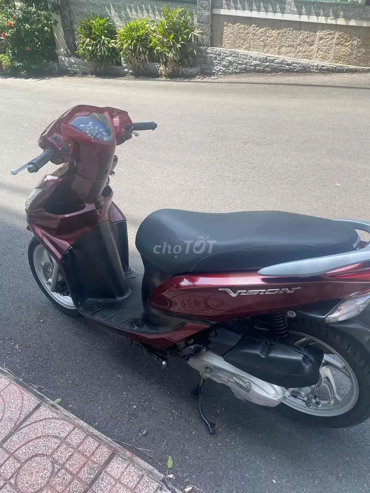 Honda Vision 2013, гос. номер 72, состояние заводское
