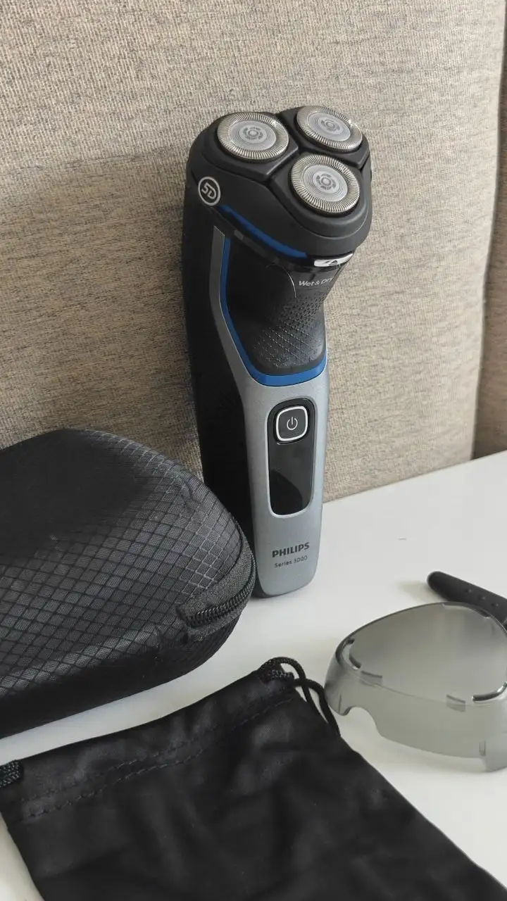 Электробритва Philips Series 3000 модель 3206