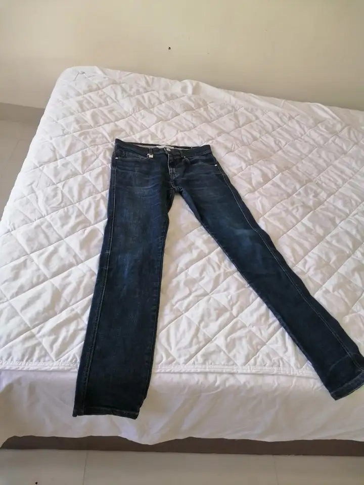 Джинсы Zara