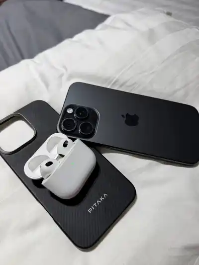 iPhone 16 Pro Max 256 ГБ Black Titanium