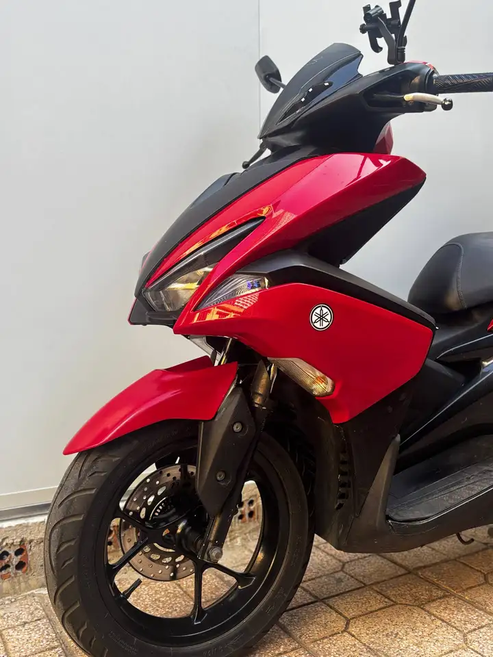 Yamaha NVX 125