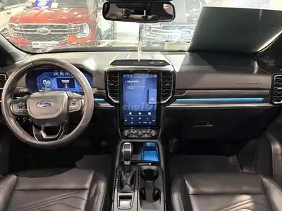 Ford Everest Titanium 2025 с пробегом у официального дилера