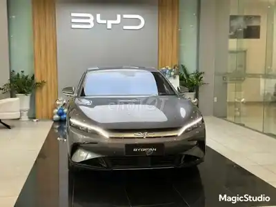 BYD Han EV 2026, серый