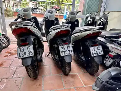 VinFast Evo Гранд черный серый 4000 км