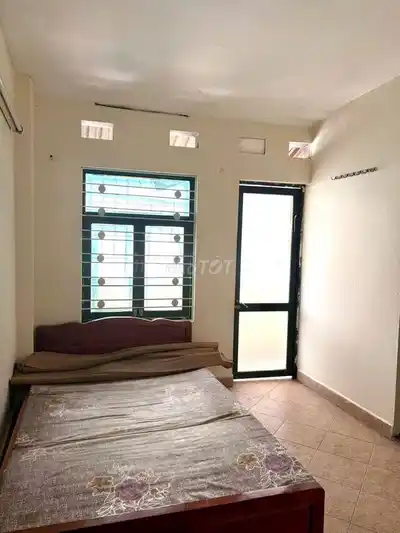 Дом целиком, 5 этажей, 28м², улица Нгуен Тхи Динь, Кау Зяй