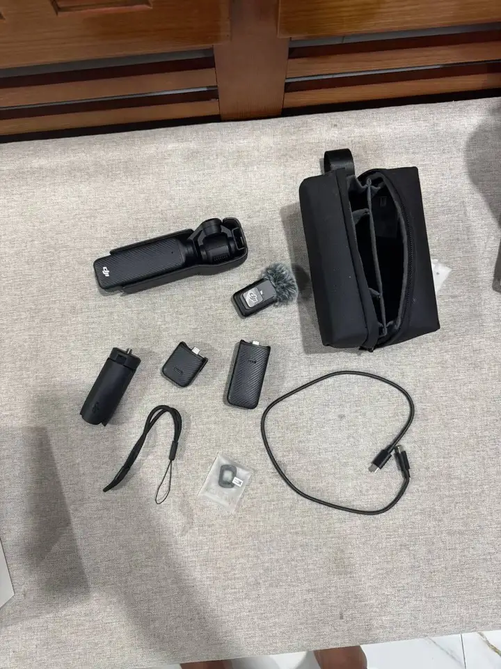 DJI Osmo Pocket 3 Creator Combo