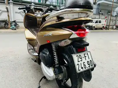 Honda PCX 125 2012 золотисто-медный тайской сборки, родной мотор