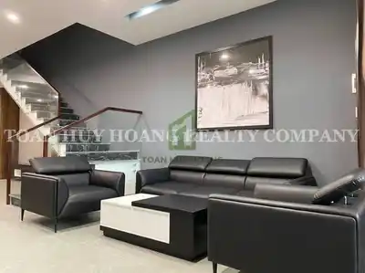 🏡 АВТОНОМНЫЙ ДОМ С 6 — 4 СПАЛЬНЯМИ В АРЕНДУ, АВТОМОБИЛЬНЫЙ ДВОР