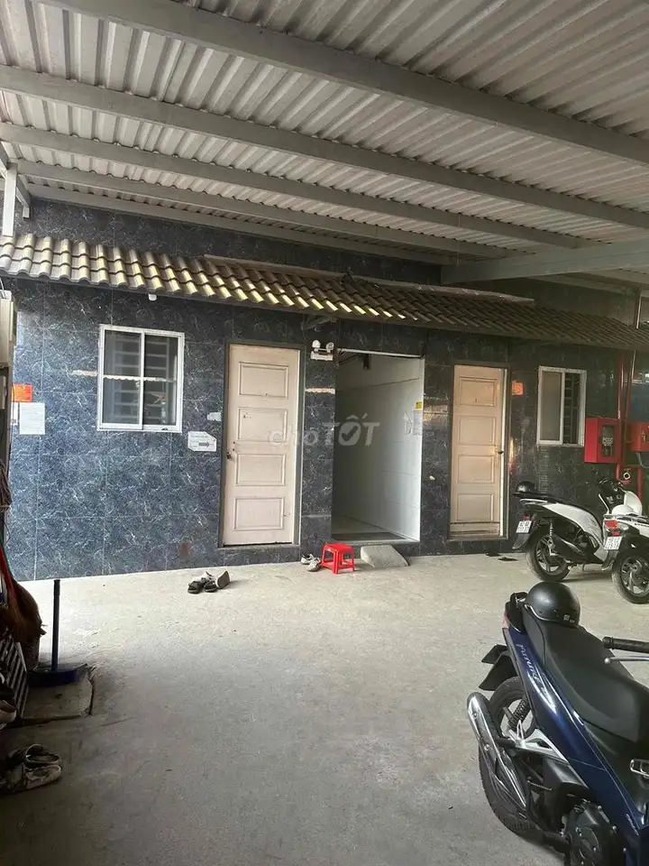 Дом 250 м², участок 160 м², 1 этаж, 3 лоджии, от собственника