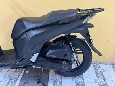 Мотоцикл SH 125 ABS 2017 матовый черный, отличное состояние