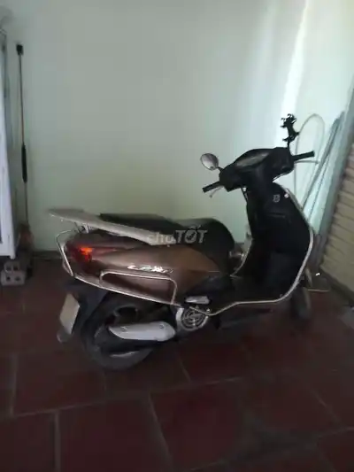 Honda Lead, коричневый